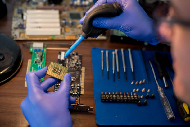 how to clean pcb